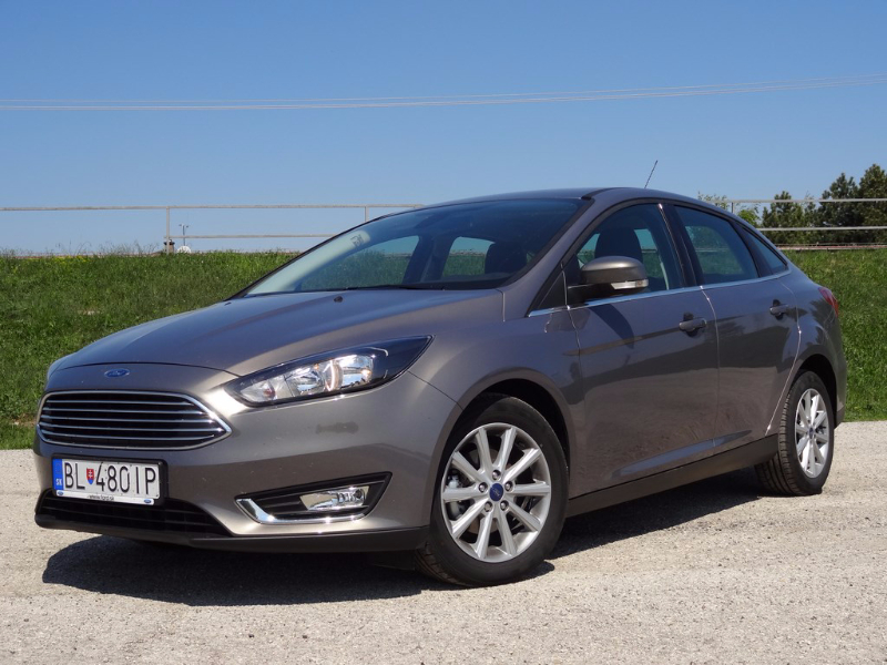 Ford Focus Sedan 1.0 EcoBoost