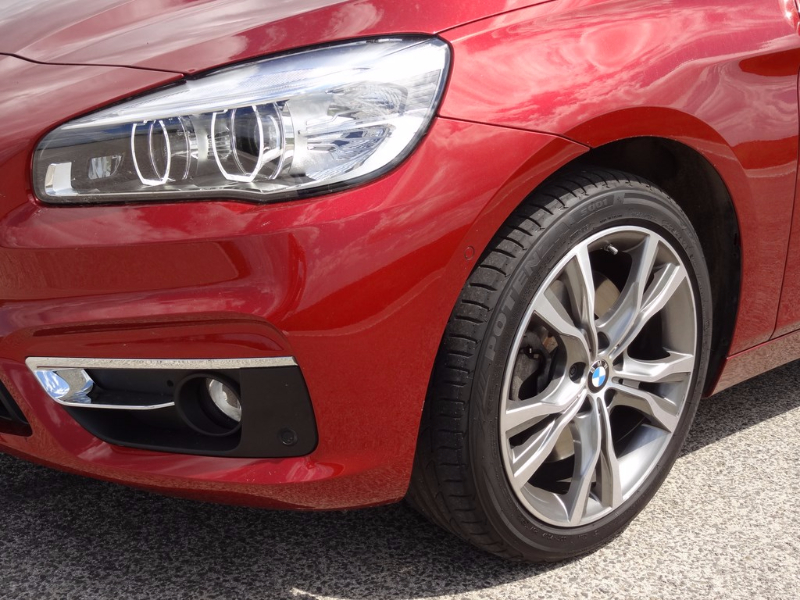 BMW 225i ActiveTourer