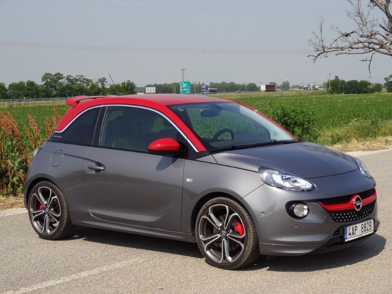 Opel Adam S