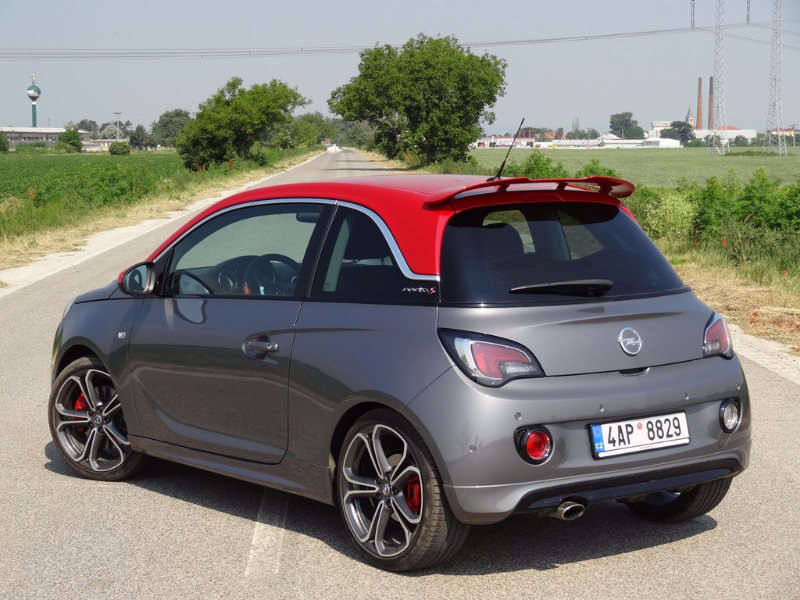 Opel Adam S