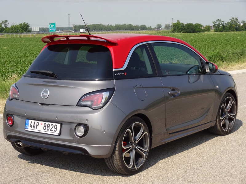 Opel Adam S