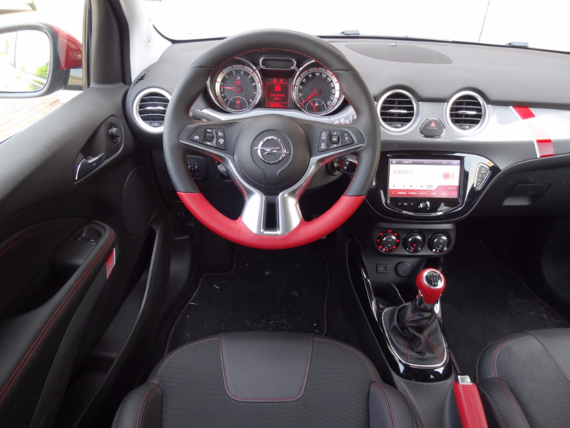 Opel Adam S