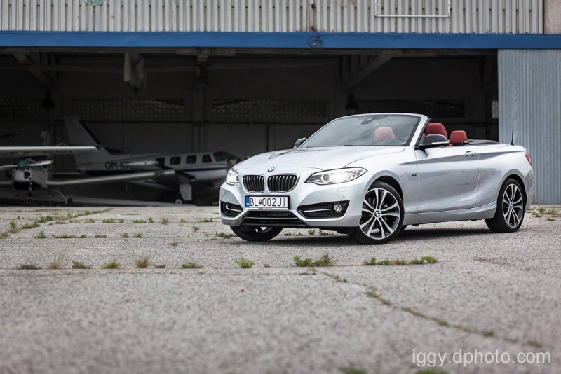 BMW 220i Cabrio