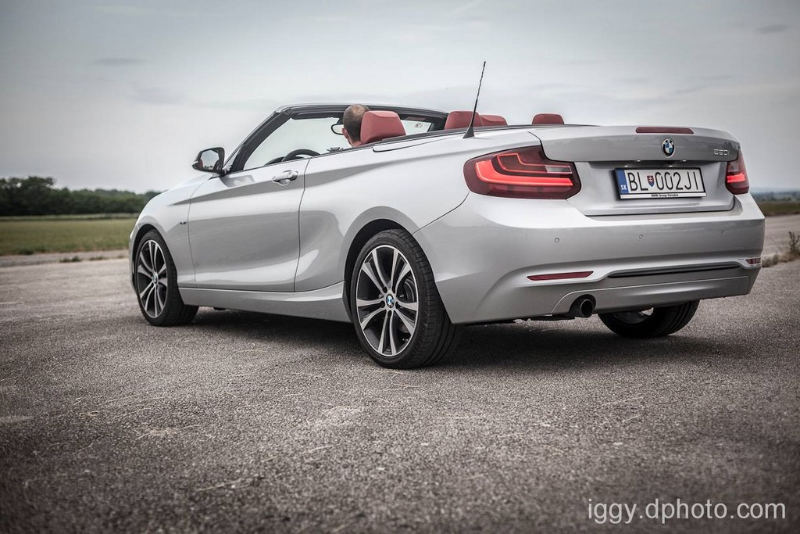 BMW 220i Cabrio