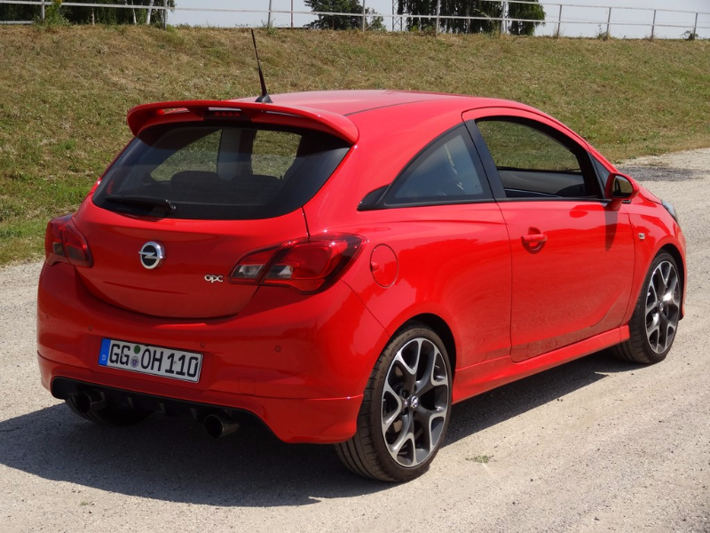 Opel Corsa OPC Performance