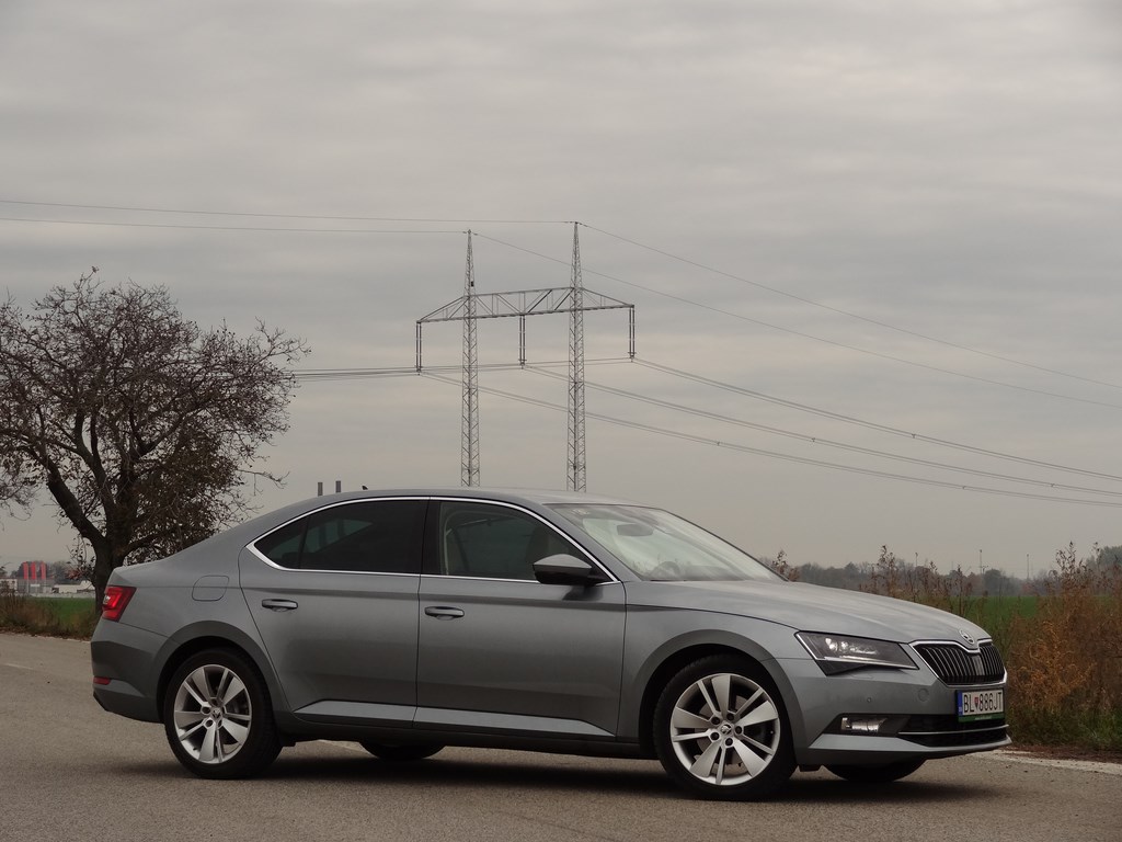 Škoda Superb 2.0 TDi DSG 140 kW