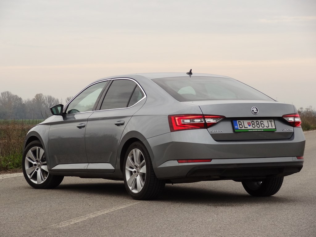 Škoda Superb 2.0 TDi DSG 140 kW