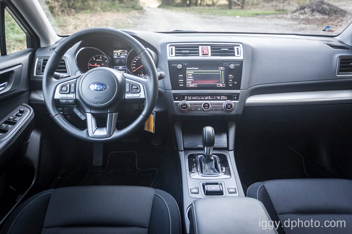 Subaru Outback 2.0D  Lineartronic