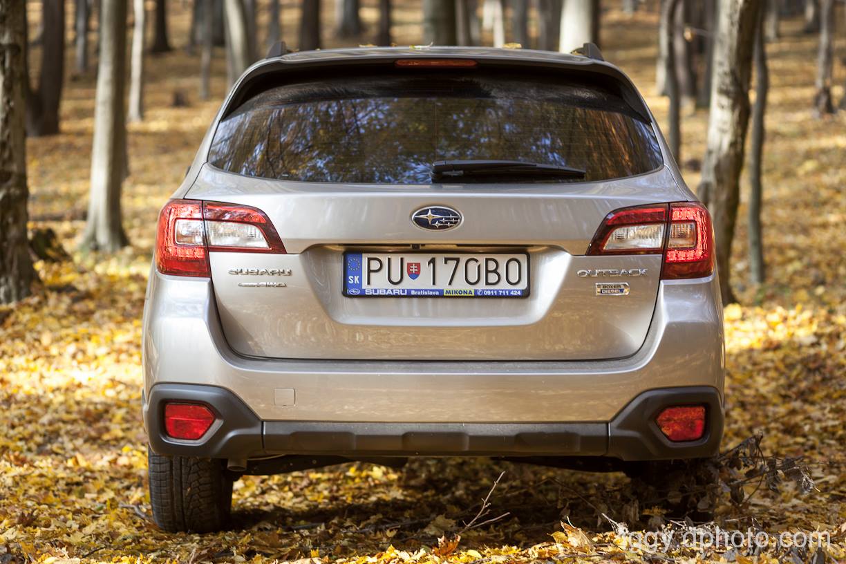 Subaru Outback 2.0D  Lineartronic