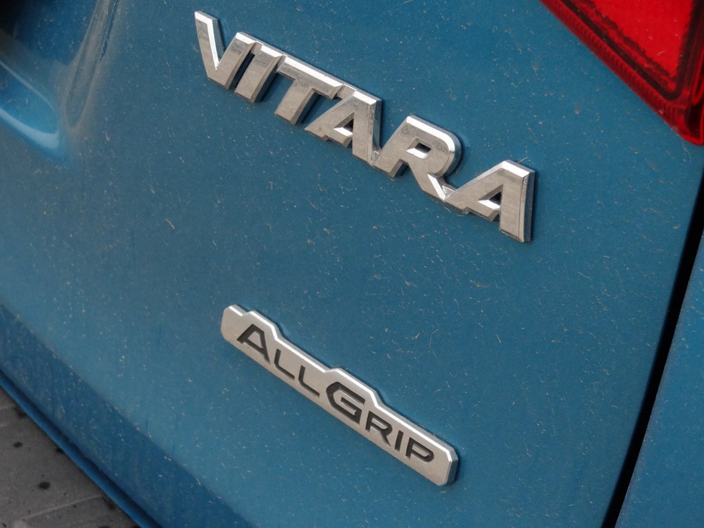 Suzuki Vitara 1.6 i-VVT 4WD AT