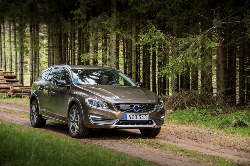 Volvo V60 D4 Cross Country AWD