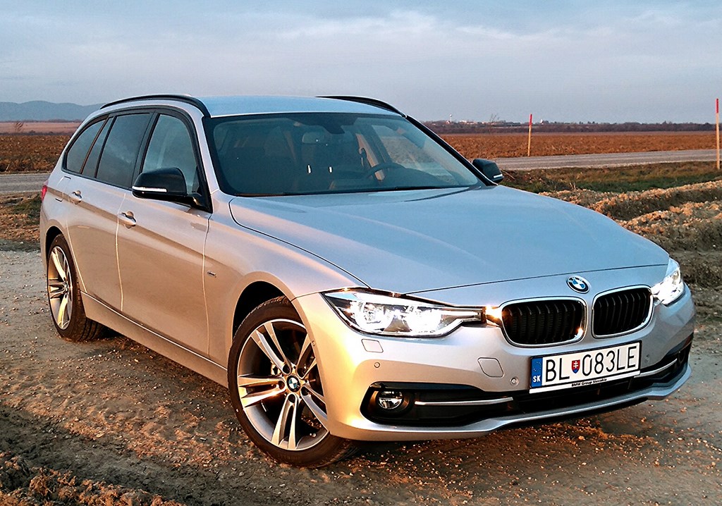 BMW 318d Touring