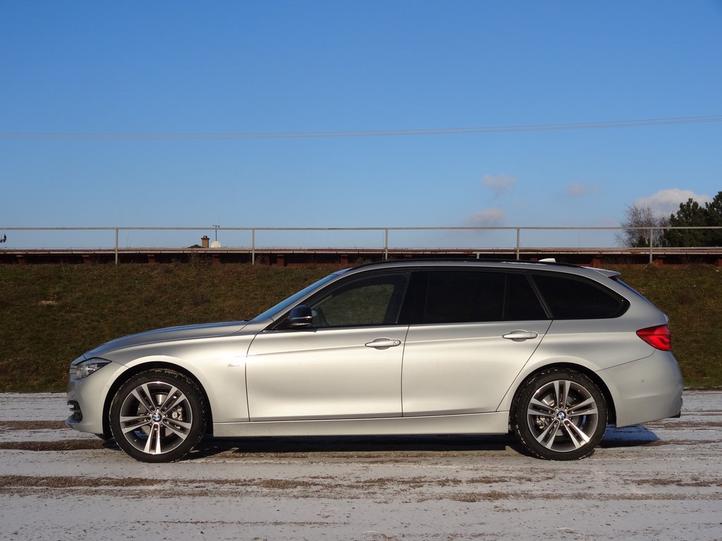 BMW 318d Touring