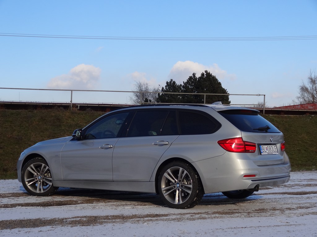 BMW 318d Touring