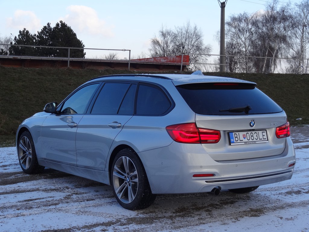 BMW 318d Touring