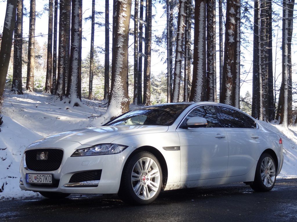 Jaguar XF 20d