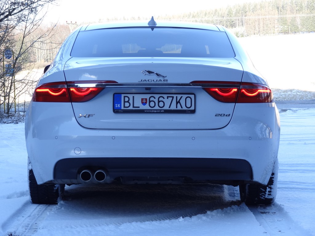 Jaguar XF 20d