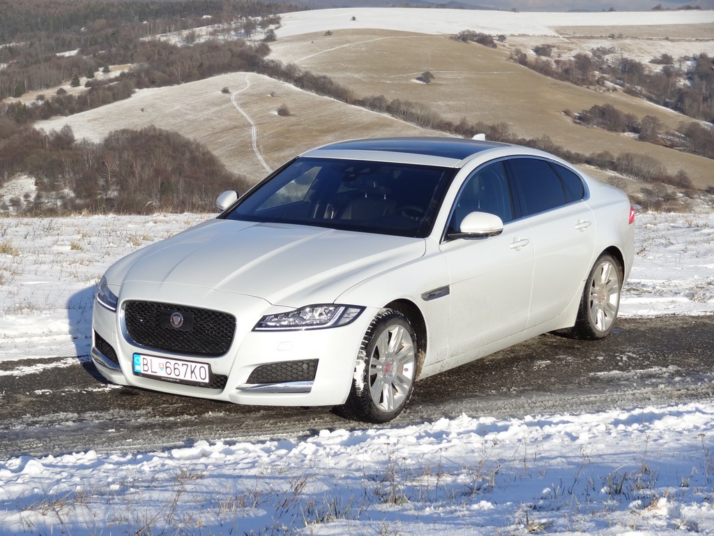 Jaguar XF 20d