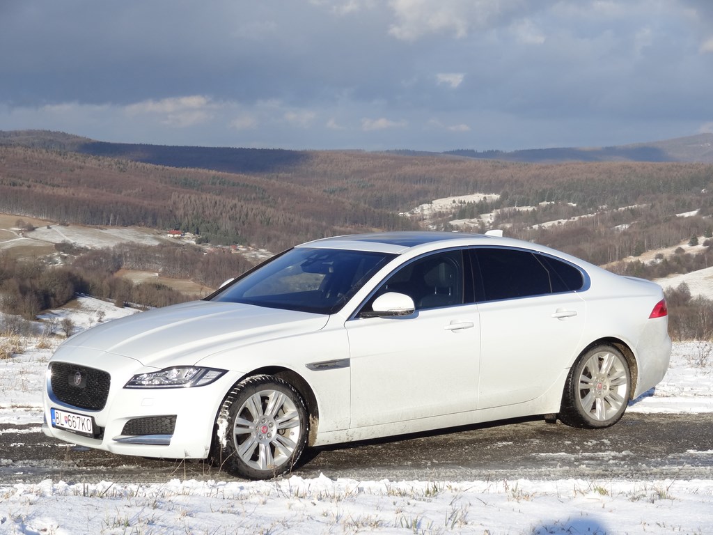 Jaguar XF 20d