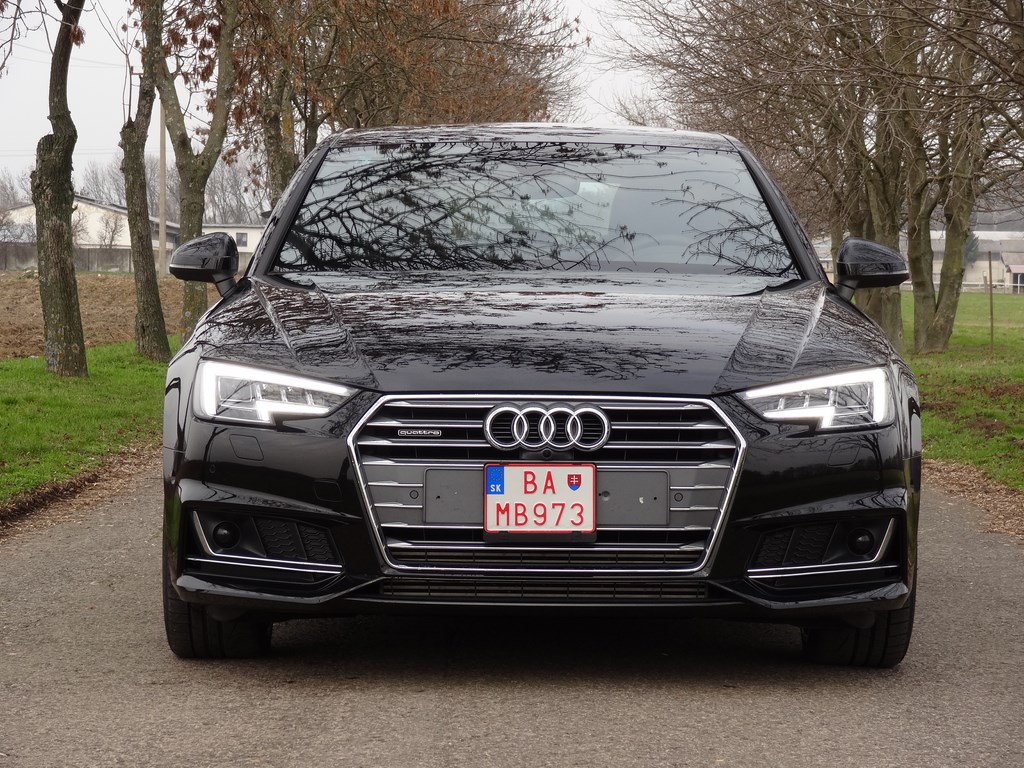 Audi A4 3.0 TDi Tiptronic Quattro