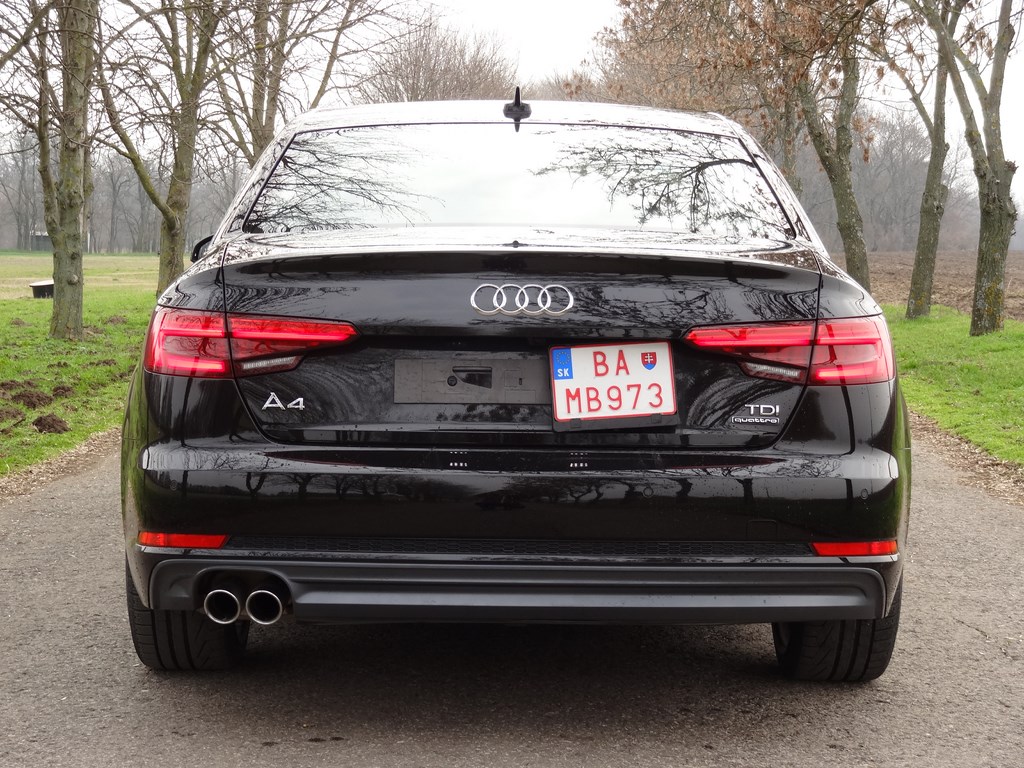 Audi A4 3.0 TDi Tiptronic Quattro