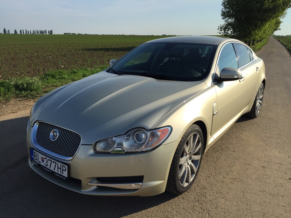 Jazdený Jaguar XF 2,7d (08´)