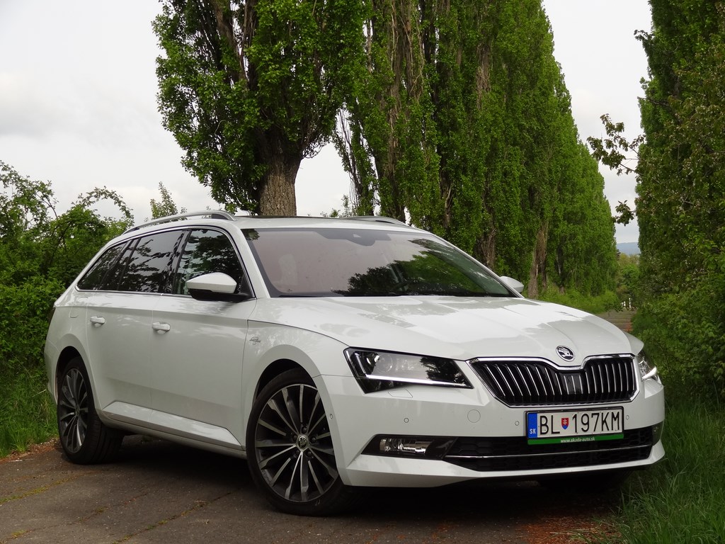 Škoda Superb Combi 2.0 TSI DSG 4x4