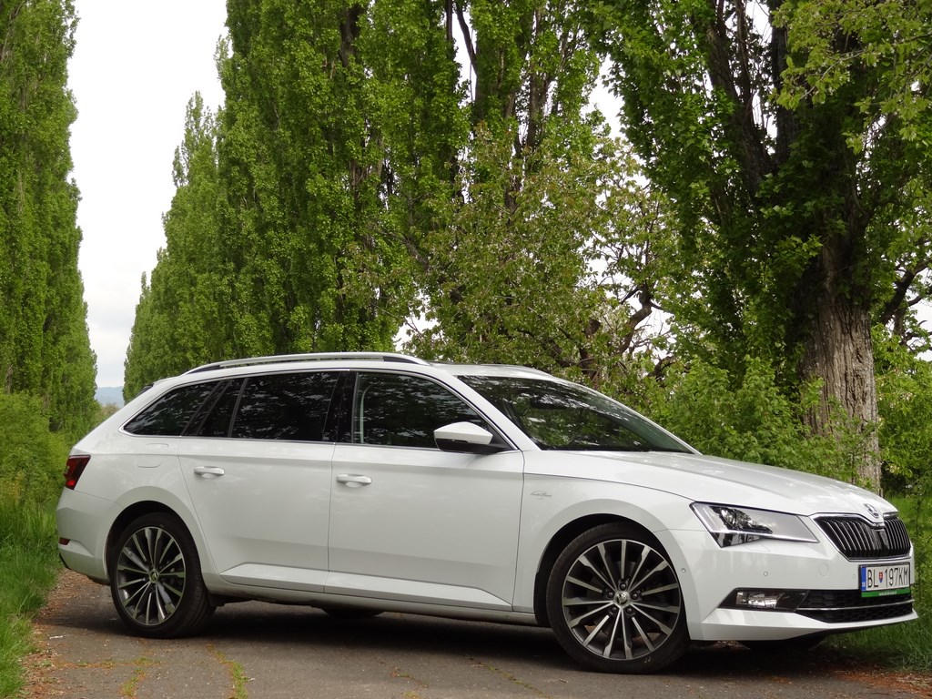 Škoda Superb Combi 2.0 TSI DSG 4x4