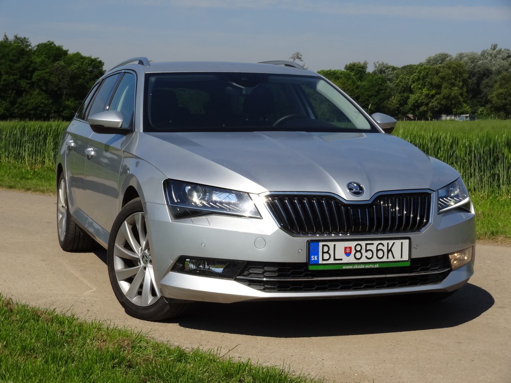 Škoda Superb Combi 2.0 TDi DSG 4x4