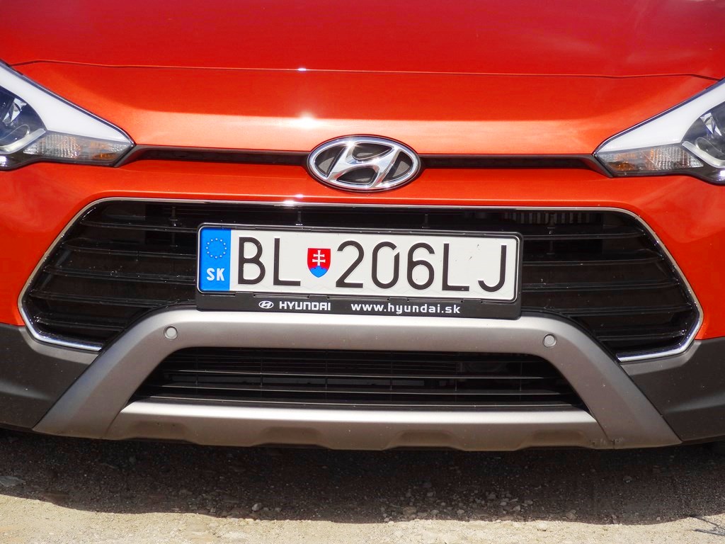 Hyundai i20 vs. i20 Active