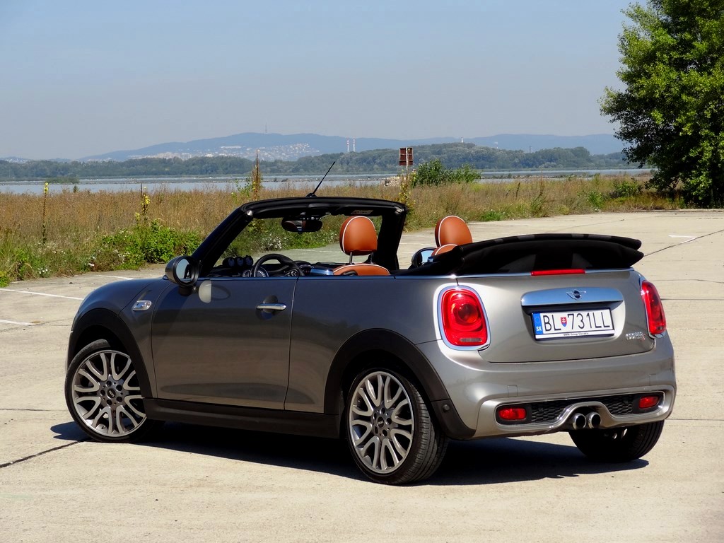 MINI Cooper S Cabrio