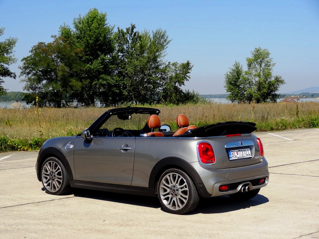 MINI Cooper S Cabrio