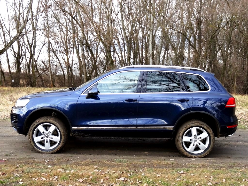 Jazdený VW Touareg 4.2 TDi V8