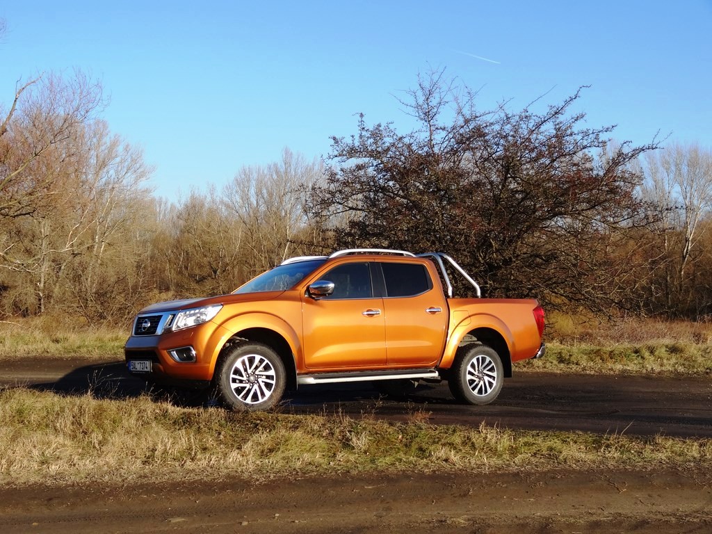 Nissan Navara 2.3 dCi Double Cab 4WD