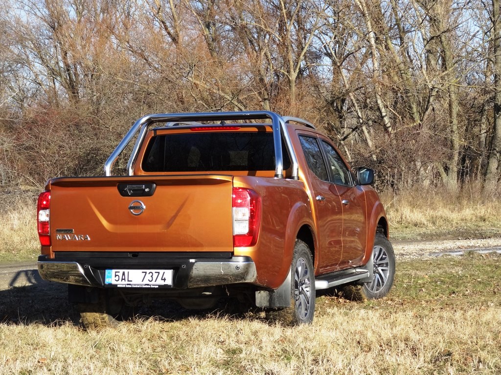 Nissan Navara 2.3 dCi Double Cab 4WD