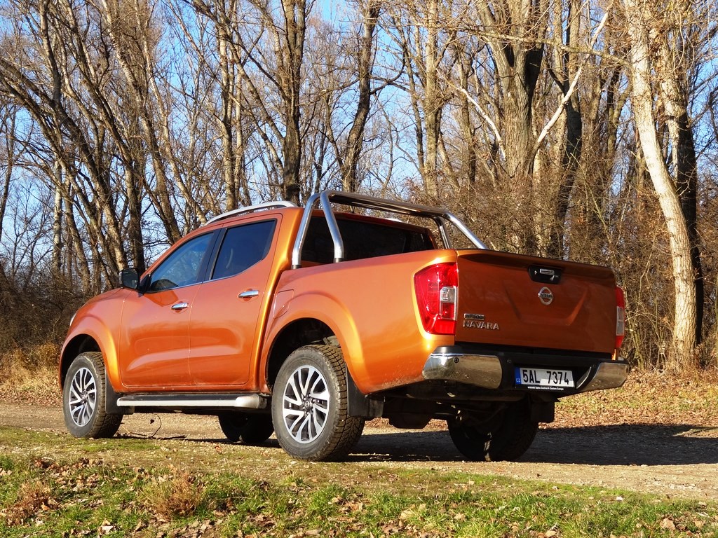 Nissan Navara 2.3 dCi Double Cab 4WD