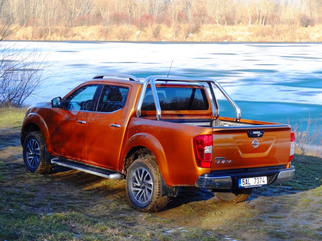 Nissan Navara 2.3 dCi Double Cab 4WD