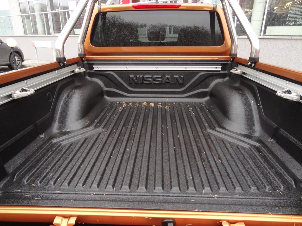 Nissan Navara 2.3 dCi Double Cab 4WD