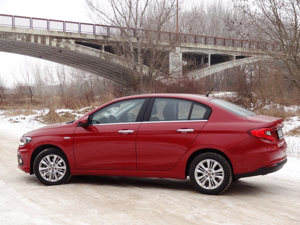 Fiat Tipo Sedan 1.3 MultiJet