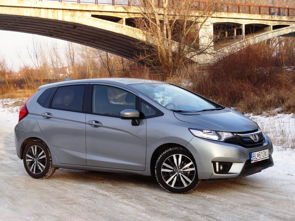 Honda Jazz CVT vs. HR-V CVT