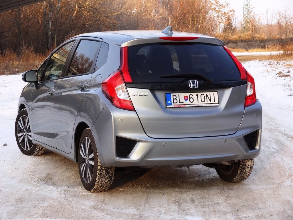 Honda Jazz CVT vs. HR-V CVT