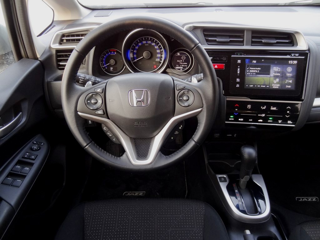 Honda Jazz CVT vs. HR-V CVT