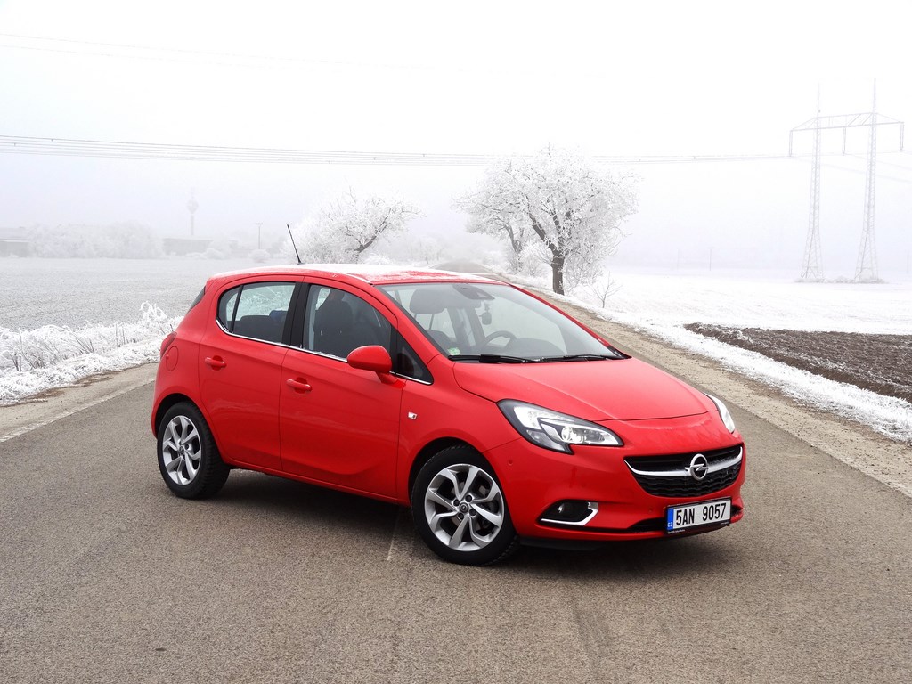 Opel Corsa 1.4 16V AT