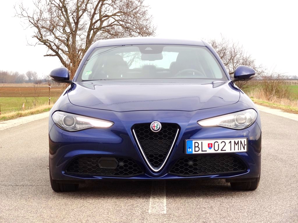 Alfa Romeo Giulia 2.2 Diesel 180k MT