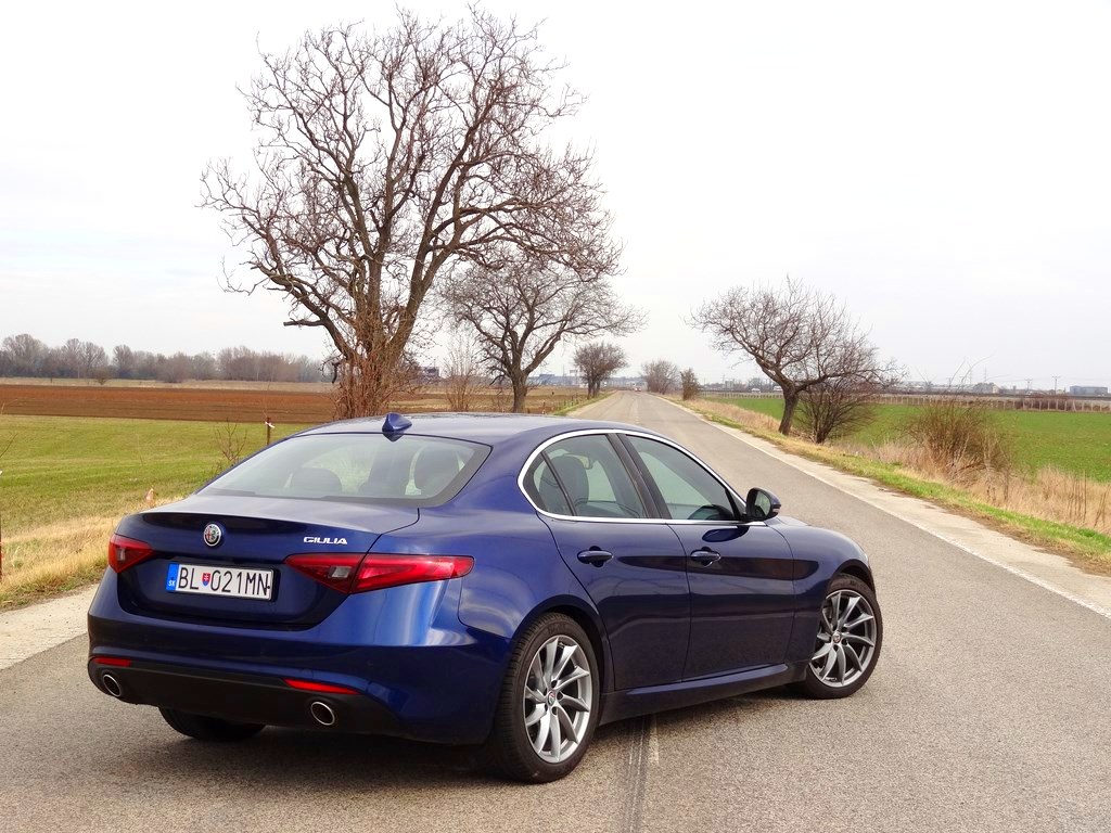 Alfa Romeo Giulia 2.2 Diesel 180k MT