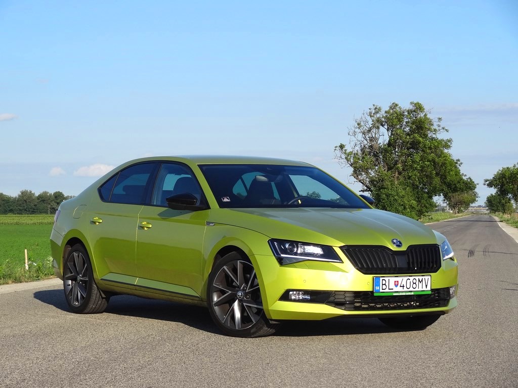 Škoda Superb 2.0 TSI DSG Sportline