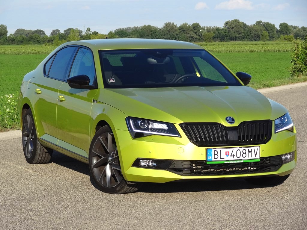 Škoda Superb 2.0 TSI DSG Sportline