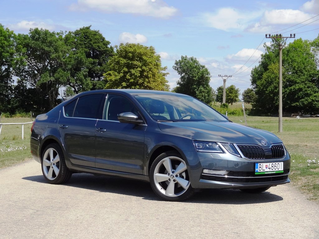 Škoda Octavia 2.0 TDI vs. RS 2.0 TSI DSG