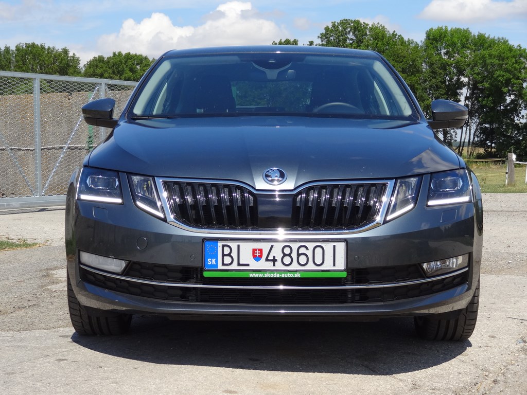 Škoda Octavia 2.0 TDI vs. RS 2.0 TSI DSG