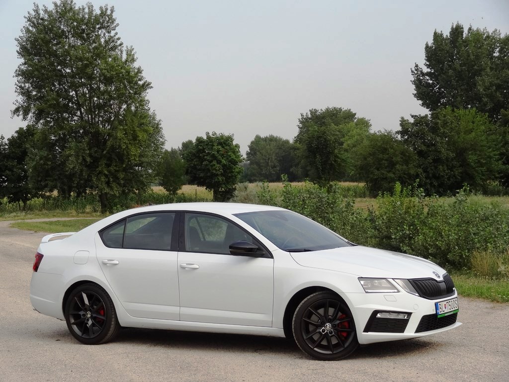 Škoda Octavia 2.0 TDI vs. RS 2.0 TSI DSG